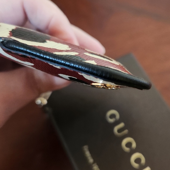 Gucci Red and Black Leopard Print Key Pouch - Picture 6 of 9